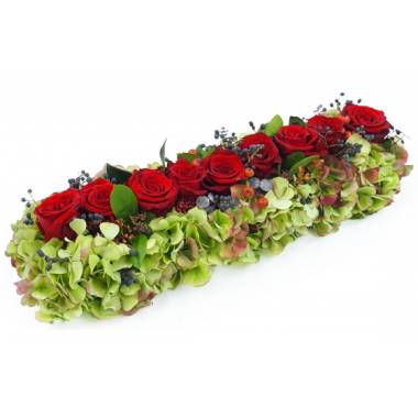 Chemin de roses rouges Antiope