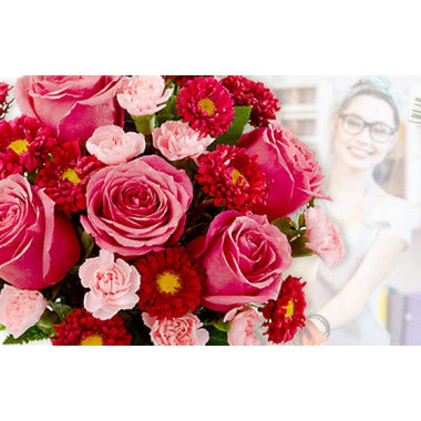 Bouquet Surprise du fleuriste Rose & Rouge