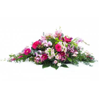 Raquette de deuil dans les camaïeux de roses Déméter